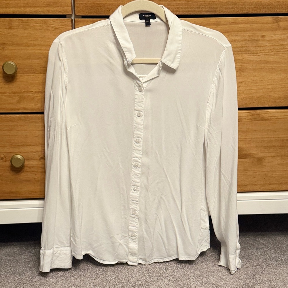 EXPRESS. White Portofino Shirt.